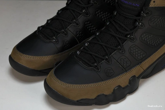 CT8019-034  582 CT8019-034  Concord Retro EasyMatch 9 Olive Jordan Light 0520